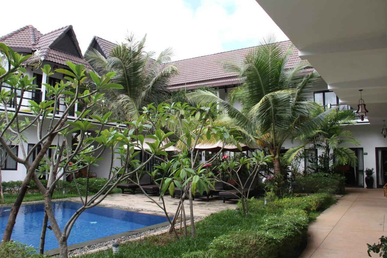 S.R Sofia Villa Hotel 暹粒 外观 照片
